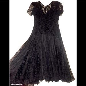 Vintage Lace & sequin formal dress size 7/8